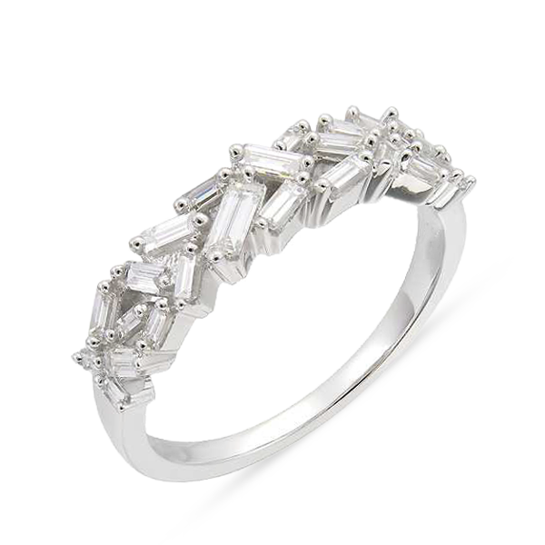 BAGUETTE AND TRAPEZE CUT DIAMOND RING